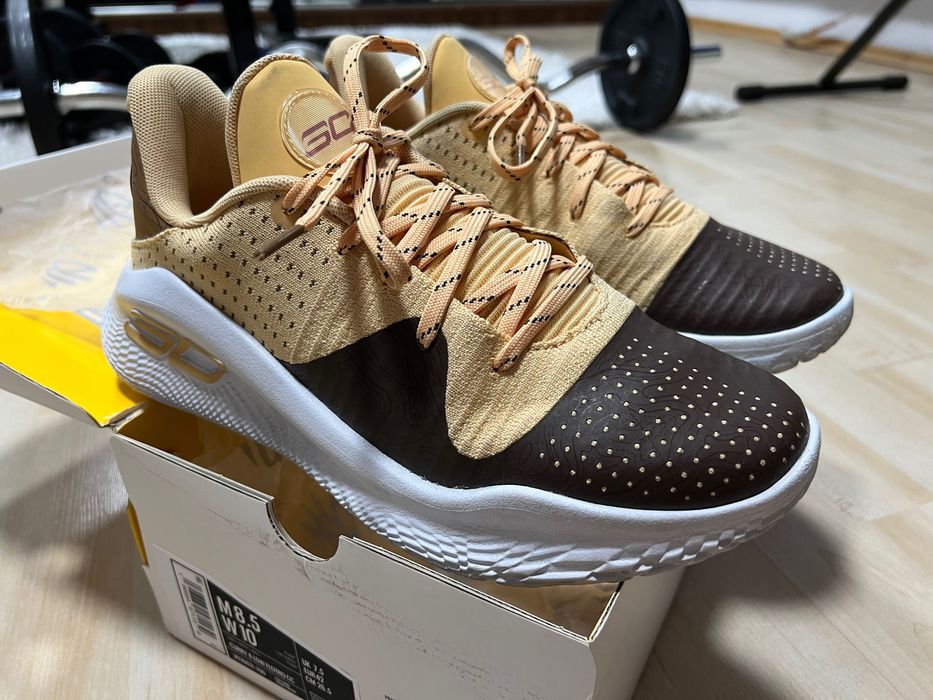 Adidasi sport Under Armour