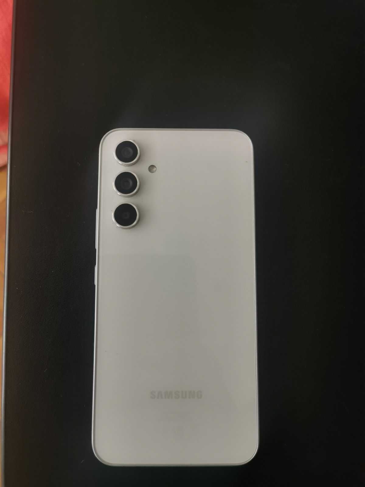 Samsung A 54 с гаранция 18 месеца