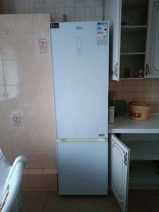 Продам холодильник в отличном состоянии