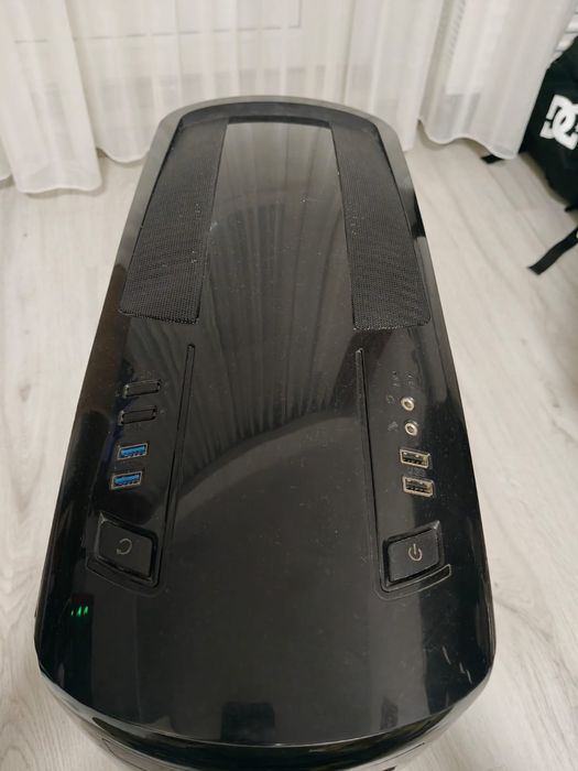 Carcasa pentru PC