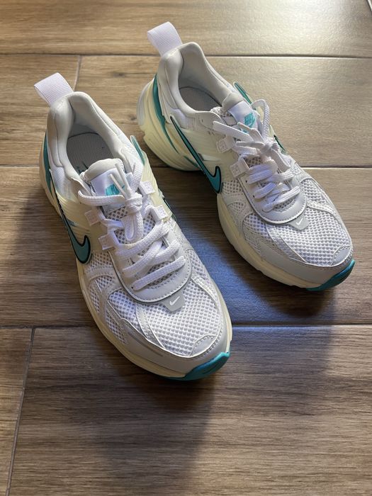 Nike V2K Run New