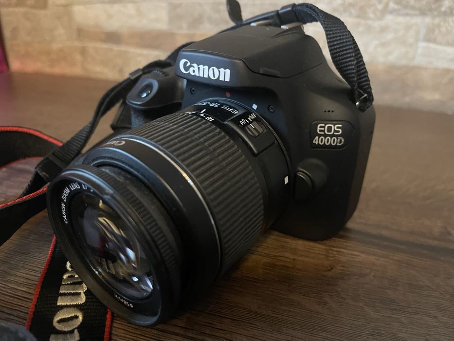 Canon EOS 4000D неразличим от нов