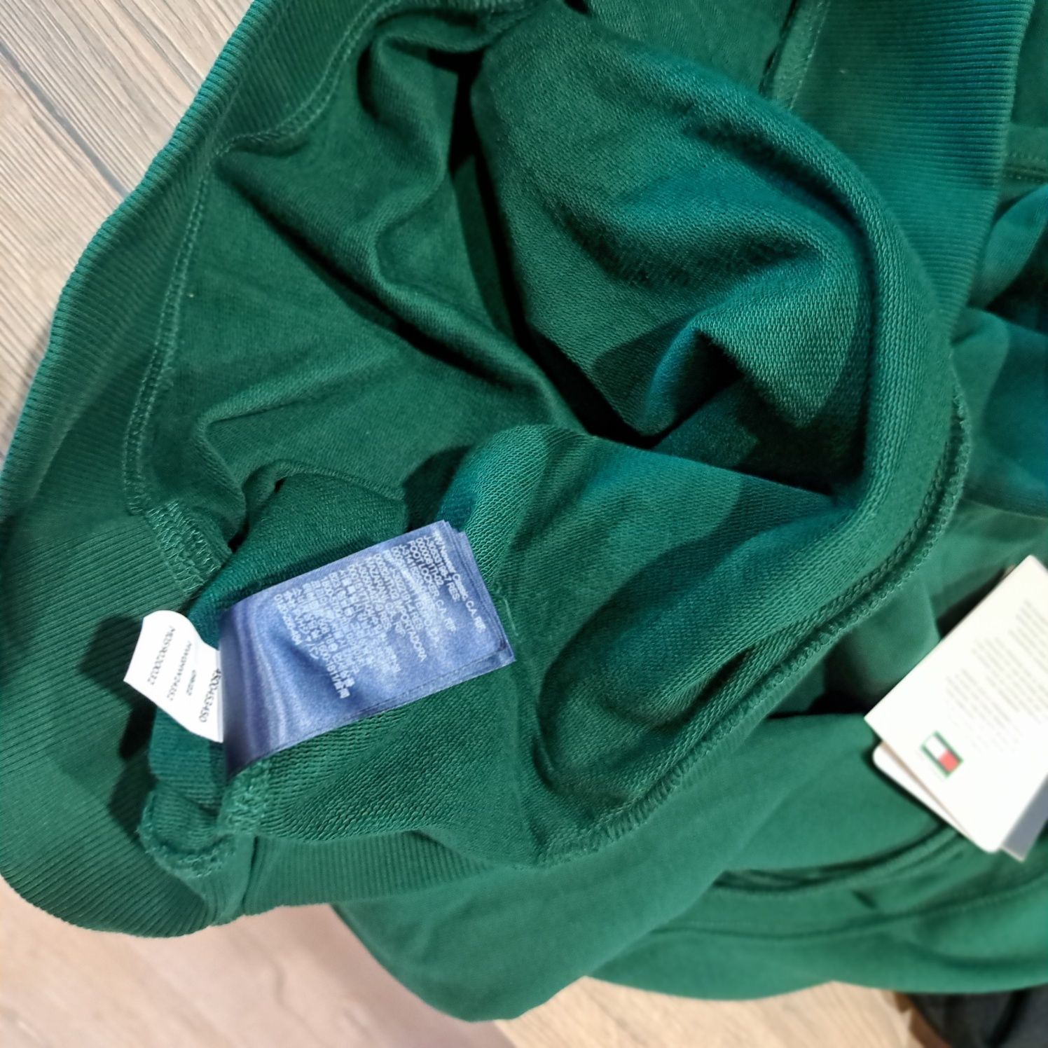 Tommy hilfiger мъжки суйчър яке .Лот
