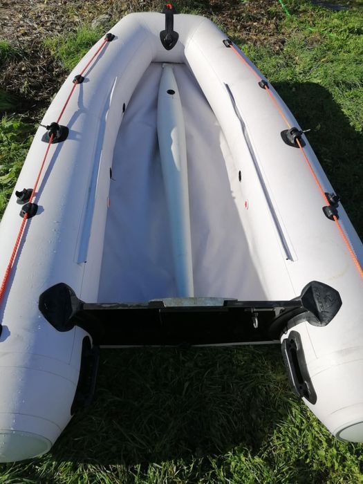 Надуваема лодка “KOLIBRI”
