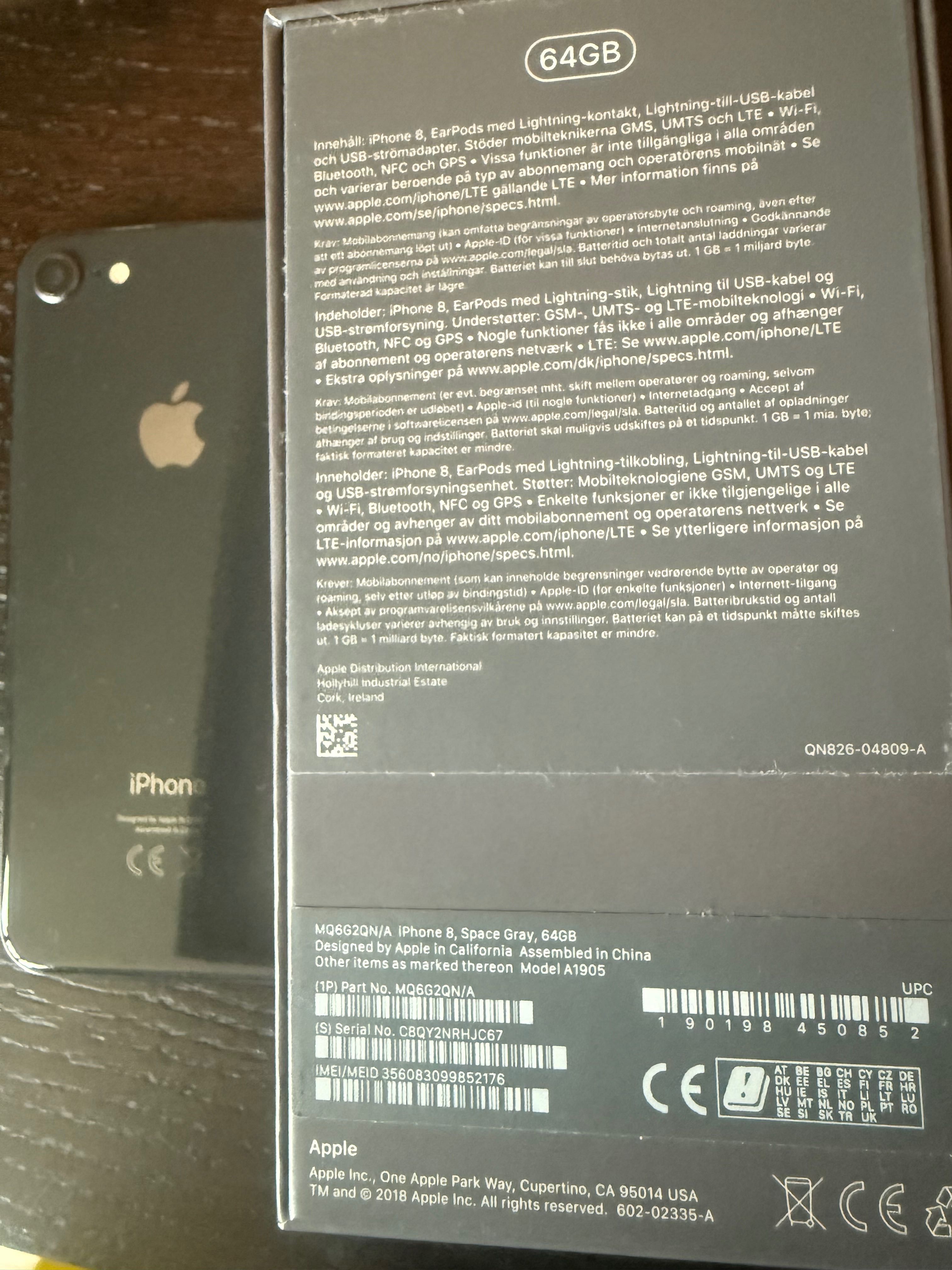 iPhone 8
, 64 GB