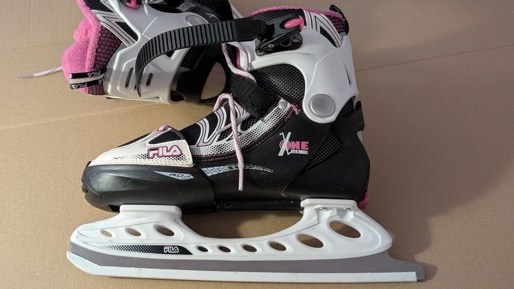 Patine gheata Fila copii marime ajustabila 35-38