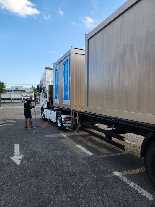 Vând Container Modular