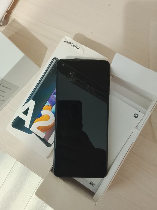 Продам айфон Самсунг а 21 s1s