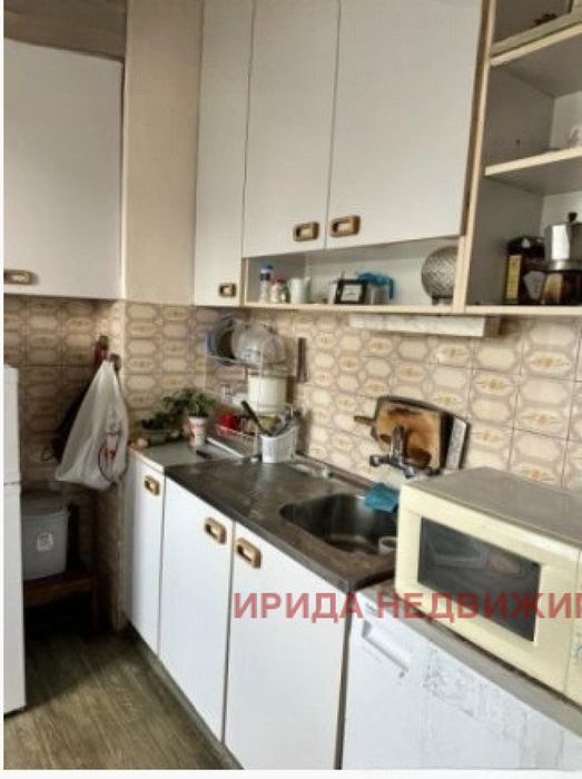 Продава се Тристаен апартамент в София, Надежда 1 - 80 кв.м за 2188 €/кв.м - Снимка #1