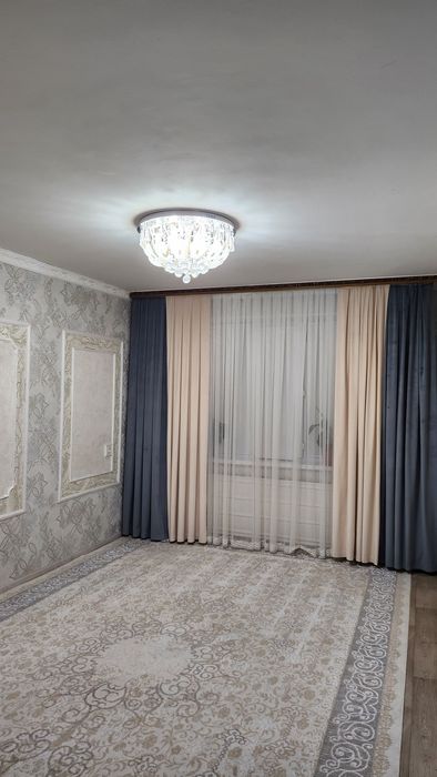 Тез арада үш бөлмелі квартира сатылады. Адресі: 7мкр 39 үй. Бағасы: 21