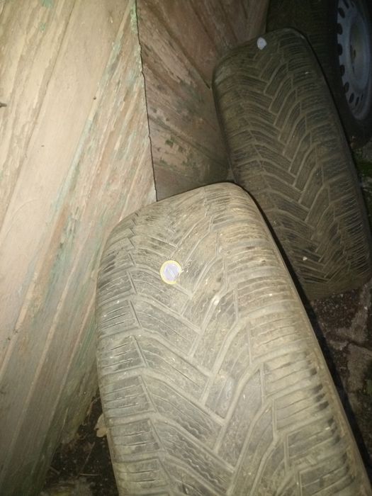 Зимни гуми Мишлем 7 с джанти.