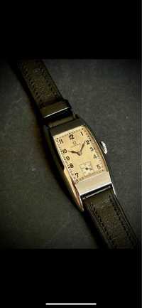 Omega - ArtDeco Curvex T17 1939