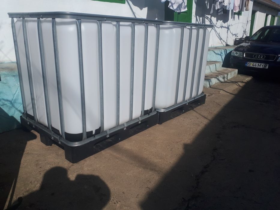 Bazin 1000 și 700 litri apa curata cu grijaj zincat și palet plastic