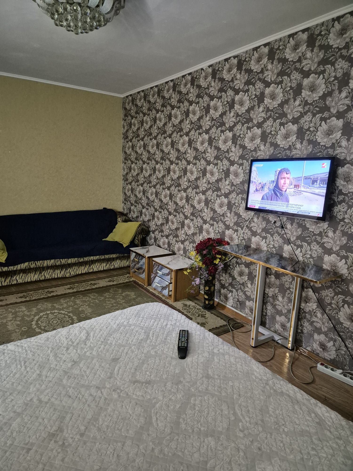 Сдам посуточно и почасовую 1ком