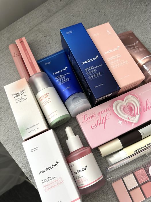 Оригинална корейска козметика и грим Medicube,Skin1004,Romand,HaruHaru