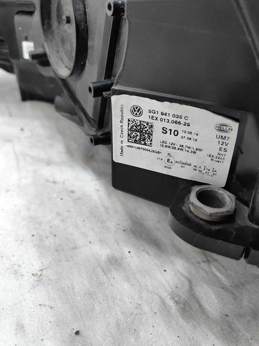 Оригинален фар Vw Golf 7.5 Feis Full Led