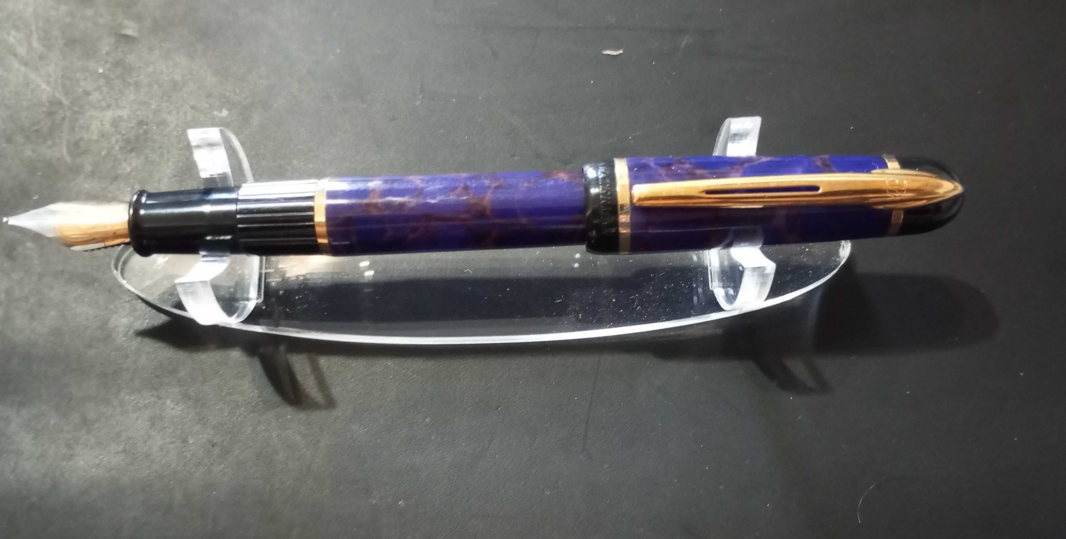 Stilouri Waterman Ideal aur 18 k, Waterman Phileas, Yves Saint Laurent