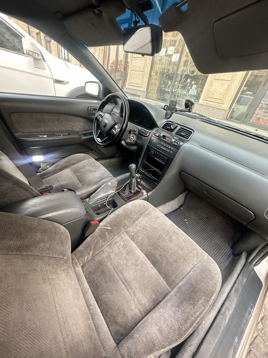 Nissan maksim sotiladi srochniy