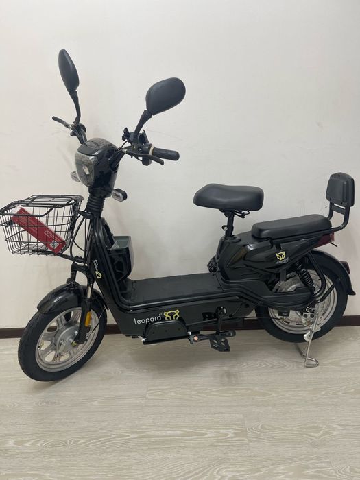 Электросамокат, мопед