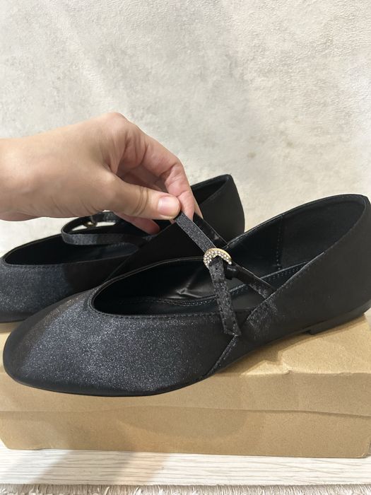 Продам обувь новые