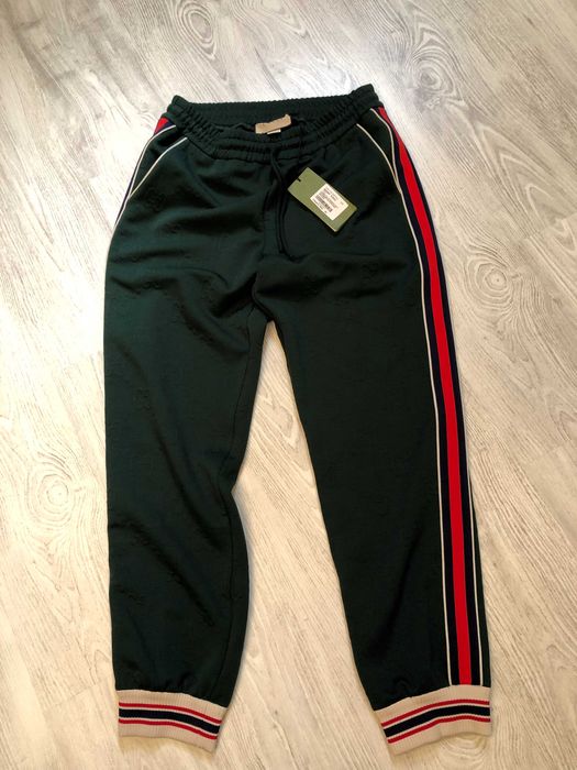 Gucci pantaloni trening L-XL, autenticI, retail price 980 euro