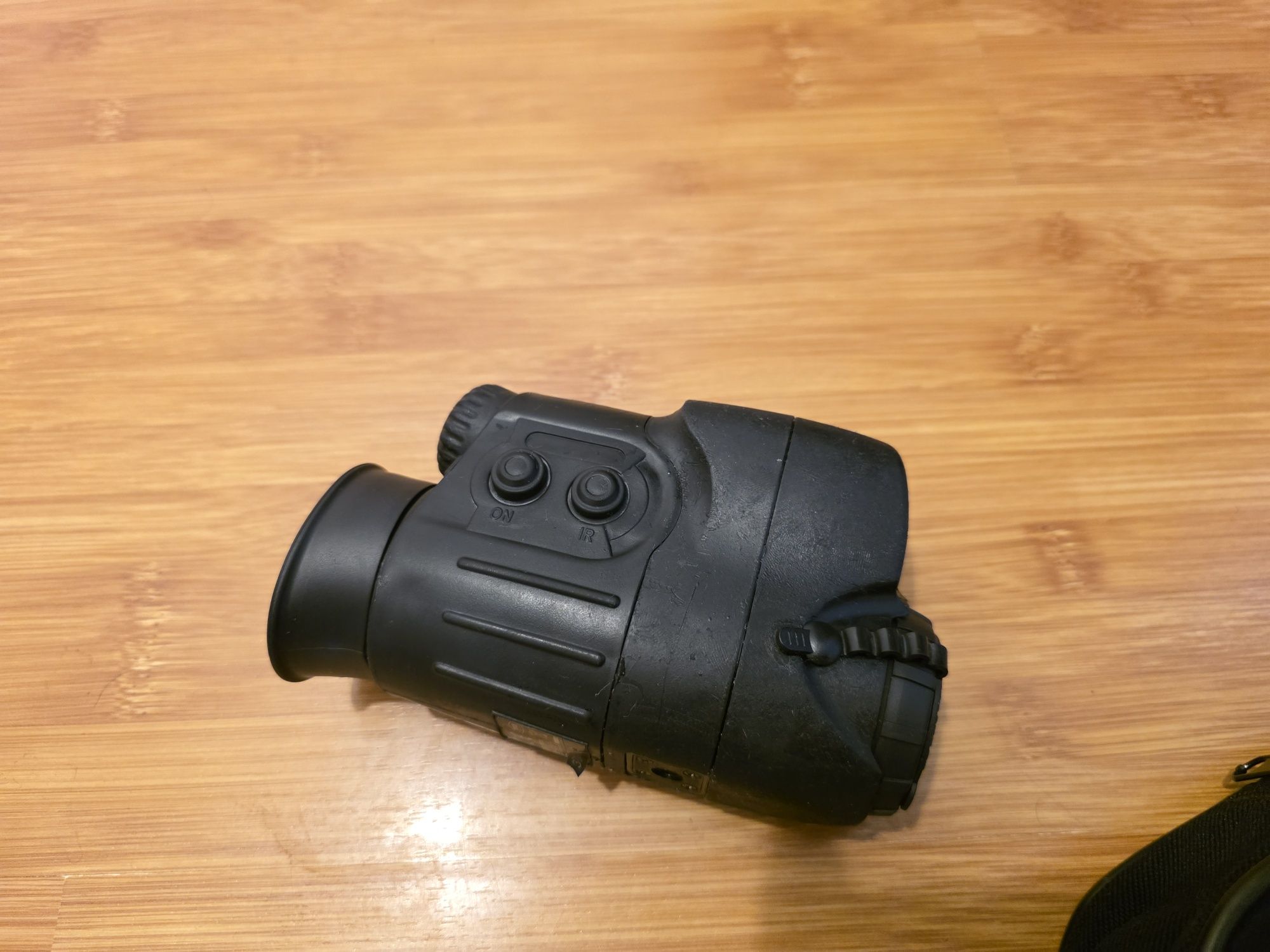 Monocular NIGHT VISION Vedere Nocturna YUKON 2X24 24081