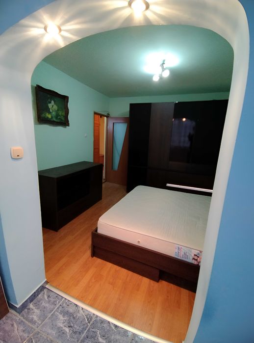 Inchiriez Apartament 2 camere, 54 mp, 2 balcoane, etaj 1/4 – confort 1