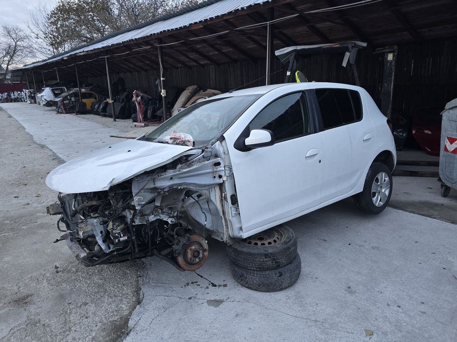 Dezmembrari Piese dacia Sandero 2018 alb 1.0 benzina