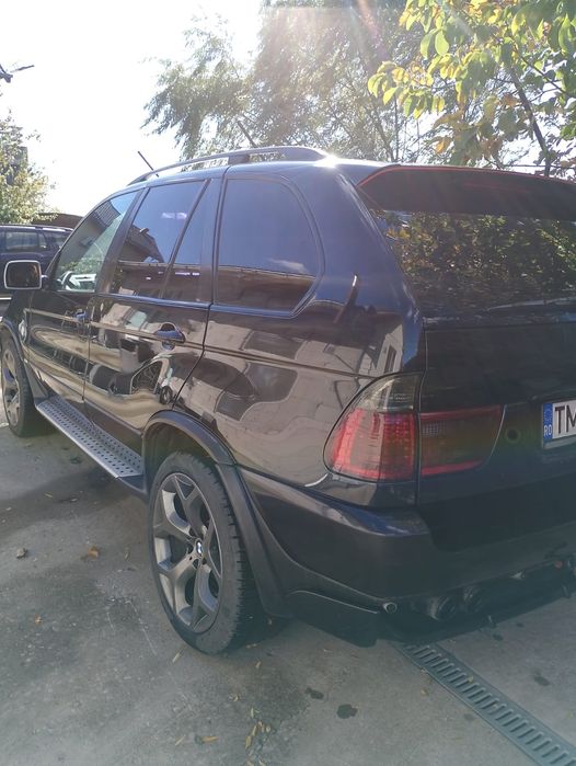 Vând BMW X5,2500e