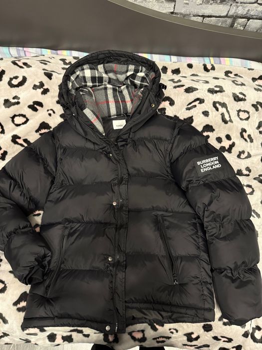 Куртка Burberry зимняя