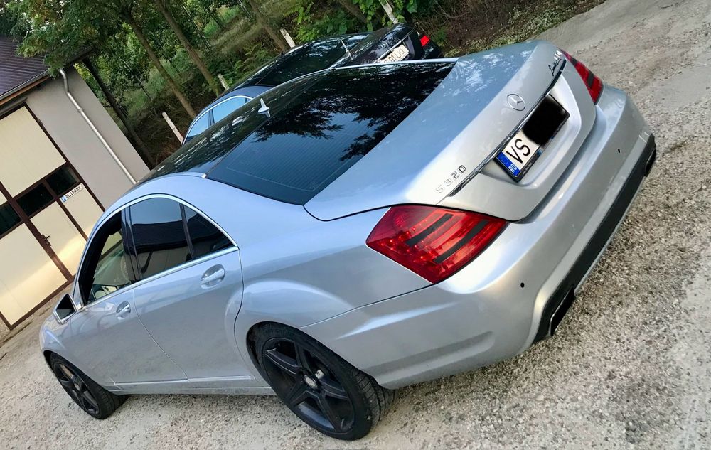 Mercedes S class w221