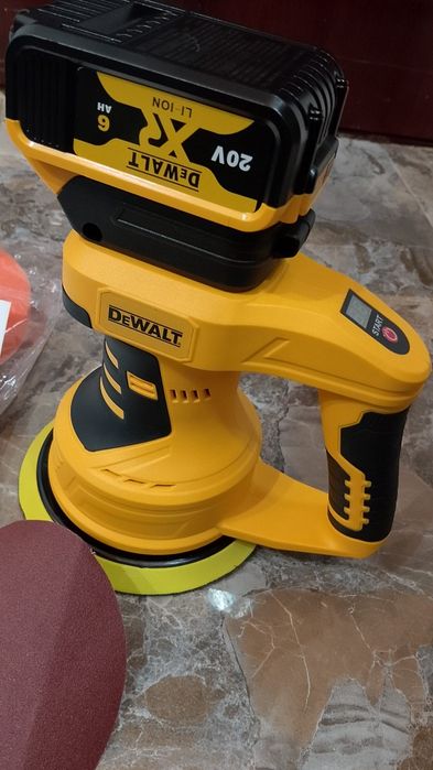 Șlefuitor orbital Dewalt.