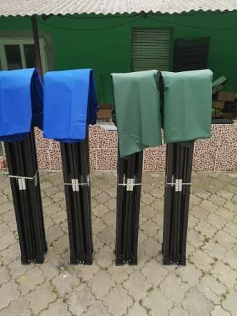 Corturi Pentru Gradina 3x3 Metri, Verde, Rosu, Albastru. Alb. Metalic.