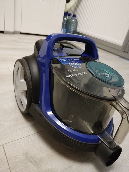 Aspirator fara sac PHILIPS PowerPro Active