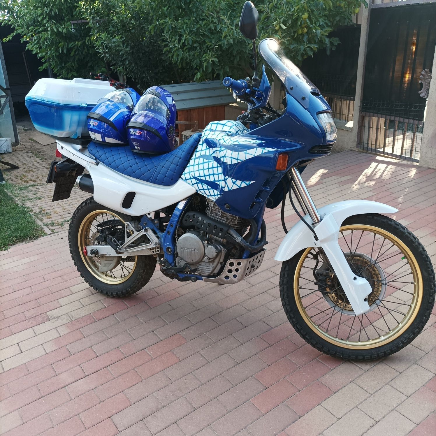 HONDA Dominator/ NX650