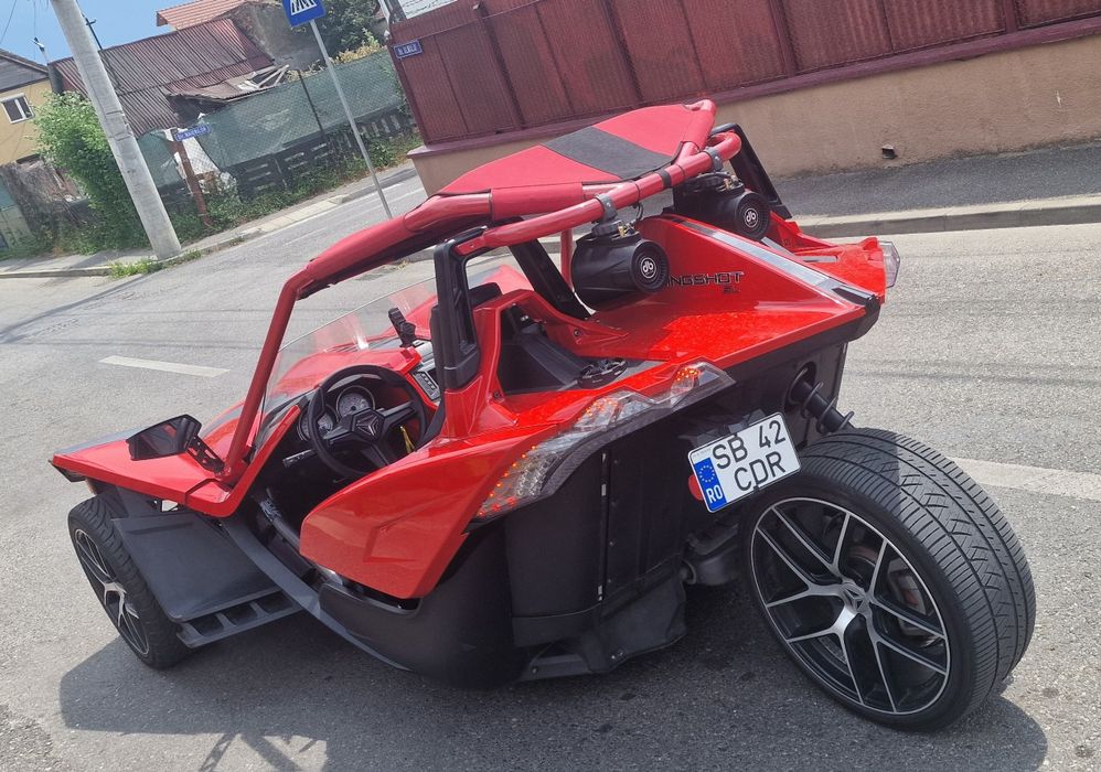 Polaris Slingshot 2.4i 170CP An 2017 km 31 mii Variante +/- Dif 
Motor