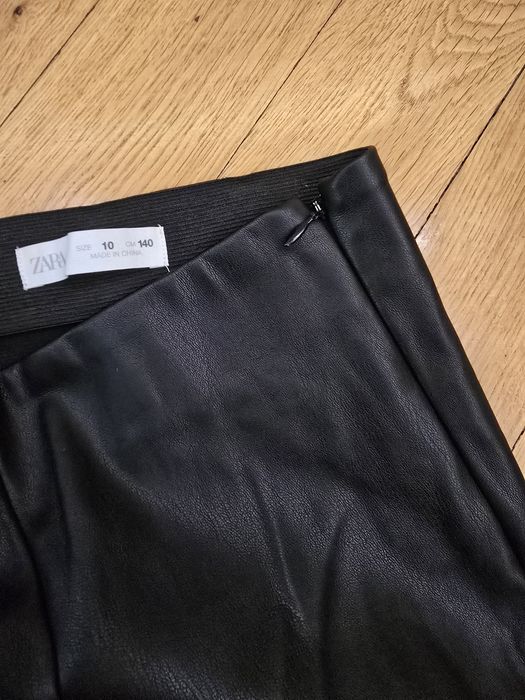 Дънки, кожени клинове, джинси на Zara от 8 г. до 12 г.