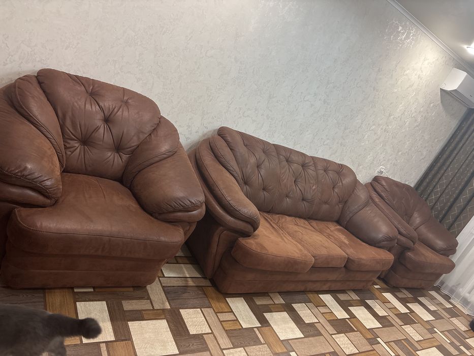 Продам мягкий уголок,в хорошем состоянии.