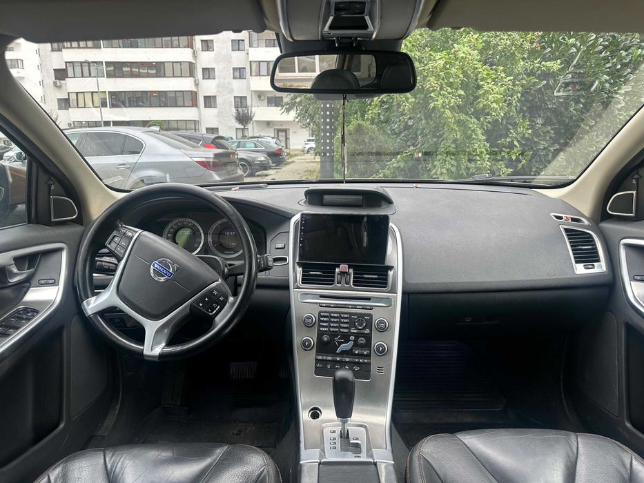Volvo XC 60 2010 Summum  D5 2.4 diesel 205 cai
