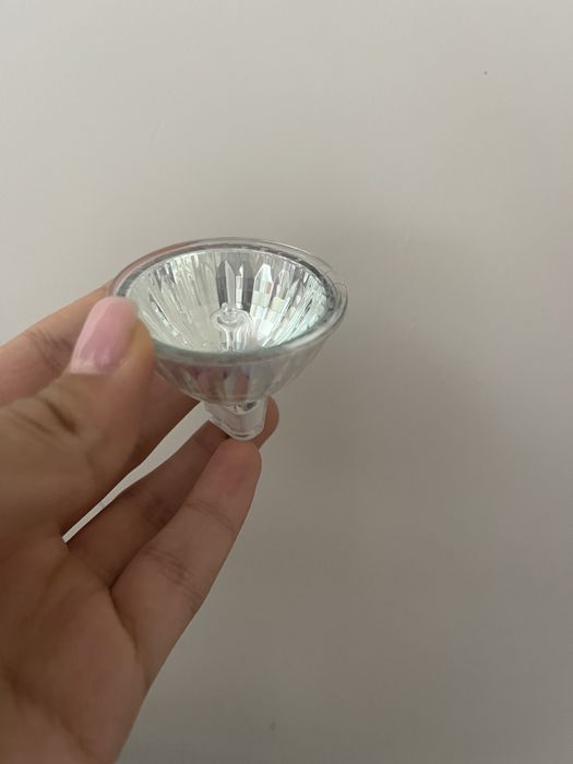 Спот за таван