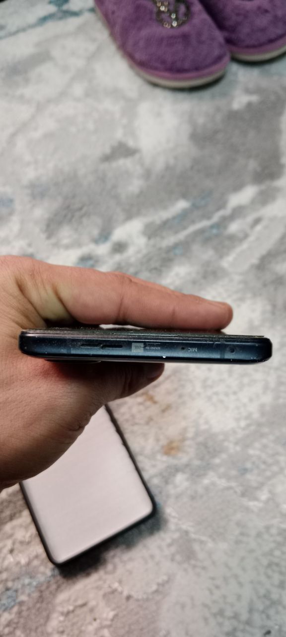 Redim K 40 geyming 5G flagma obmen iPhone ga
