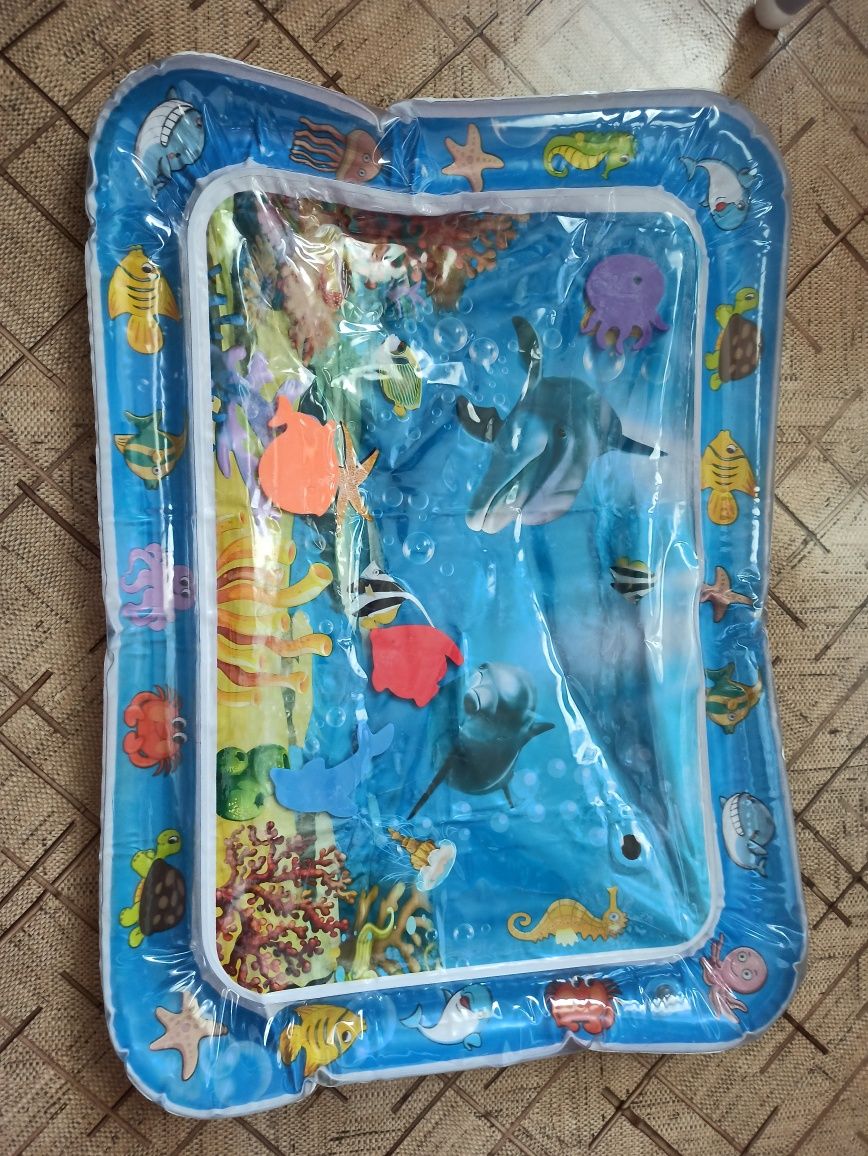 Продам детский водяной коврик (акваковрик) в отличном состоянии