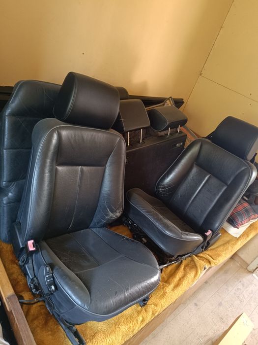 Продавам салон за Мерцедес  w240