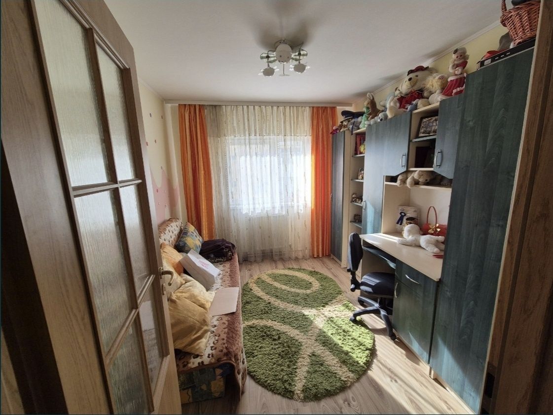 Apartament 3 camere