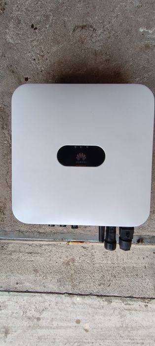 Invertor Huawei 6 kw hibrid monofazic