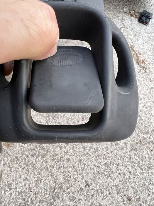 Багажник от Крайслер Вояджер