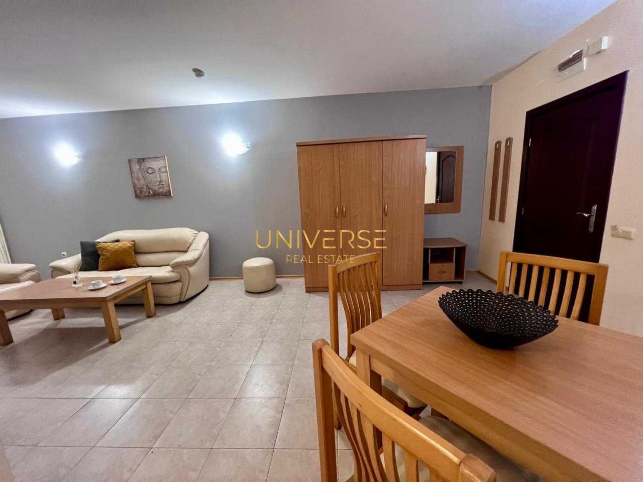Продава се Двустаен апартамент в к.к. Слънчев бряг - 75 кв.м за 920 €/кв.м - Снимка #2