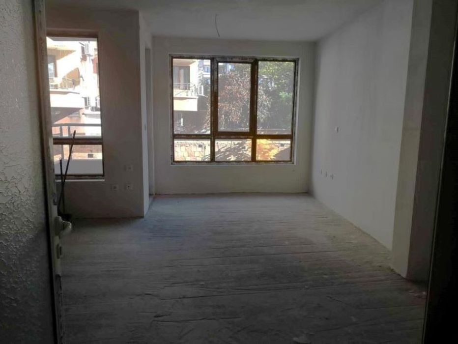 Продава се Едностаен апартамент в Бургас, Възраждане - 50 кв.м за 1800 €/кв.м - Снимка #1