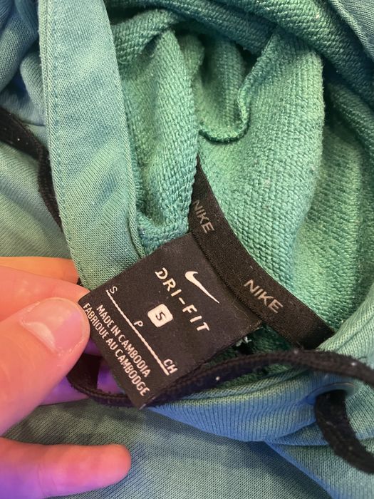 Светлозелен суичър Nike