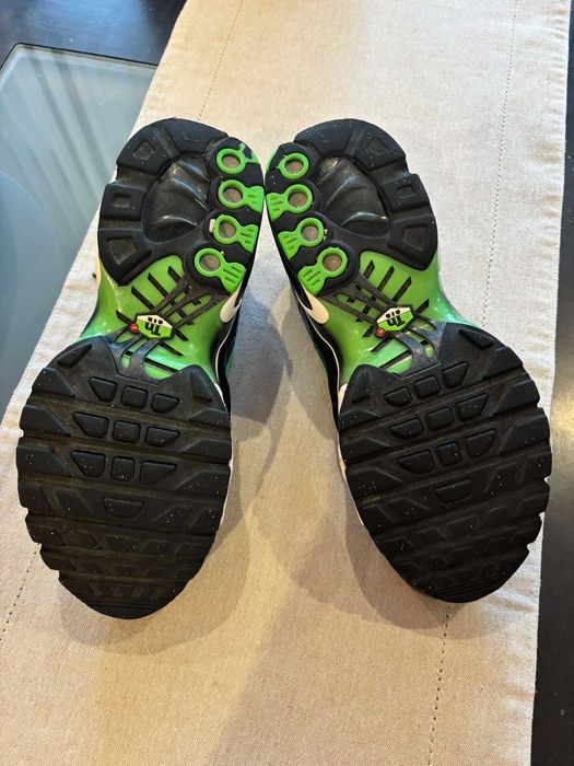 Оригинални маратонки Nike TN размер 38,5